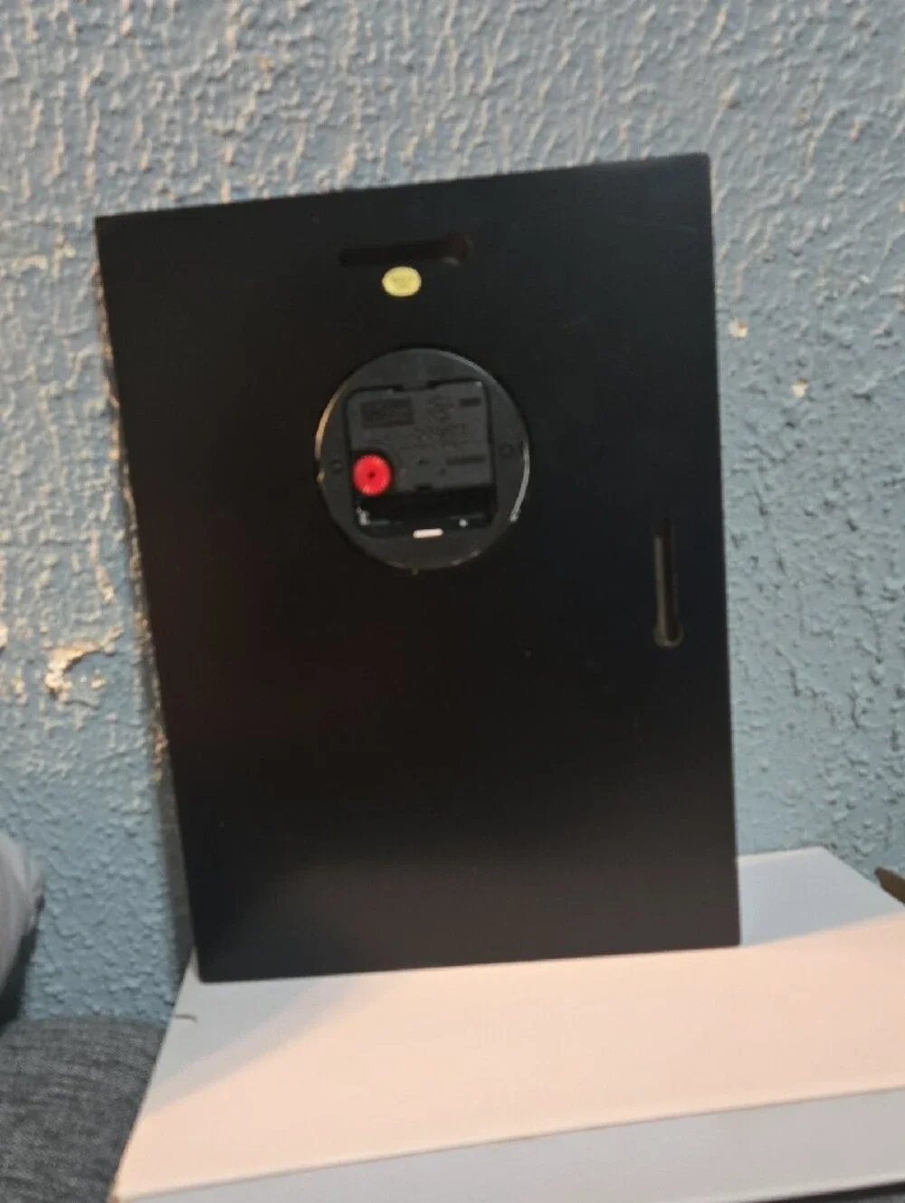 N/A sleek black